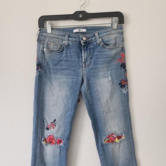 7 for all Mankind Pyper Crop Jeans with Floral Embroidery Firework Indigo Sz 24 - Picture 3 of 13